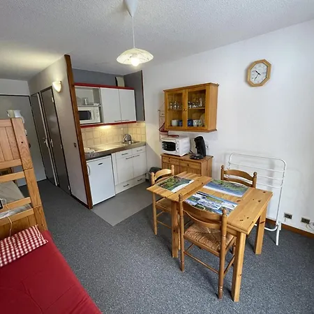 T2 Avec Balcon Au Coeur De La Station, Proche Pistes Et Commerces Apartment